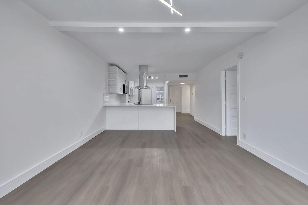 En Venta: $220,000 (1 camas, 1 baños, 900 Pies cuadrados)