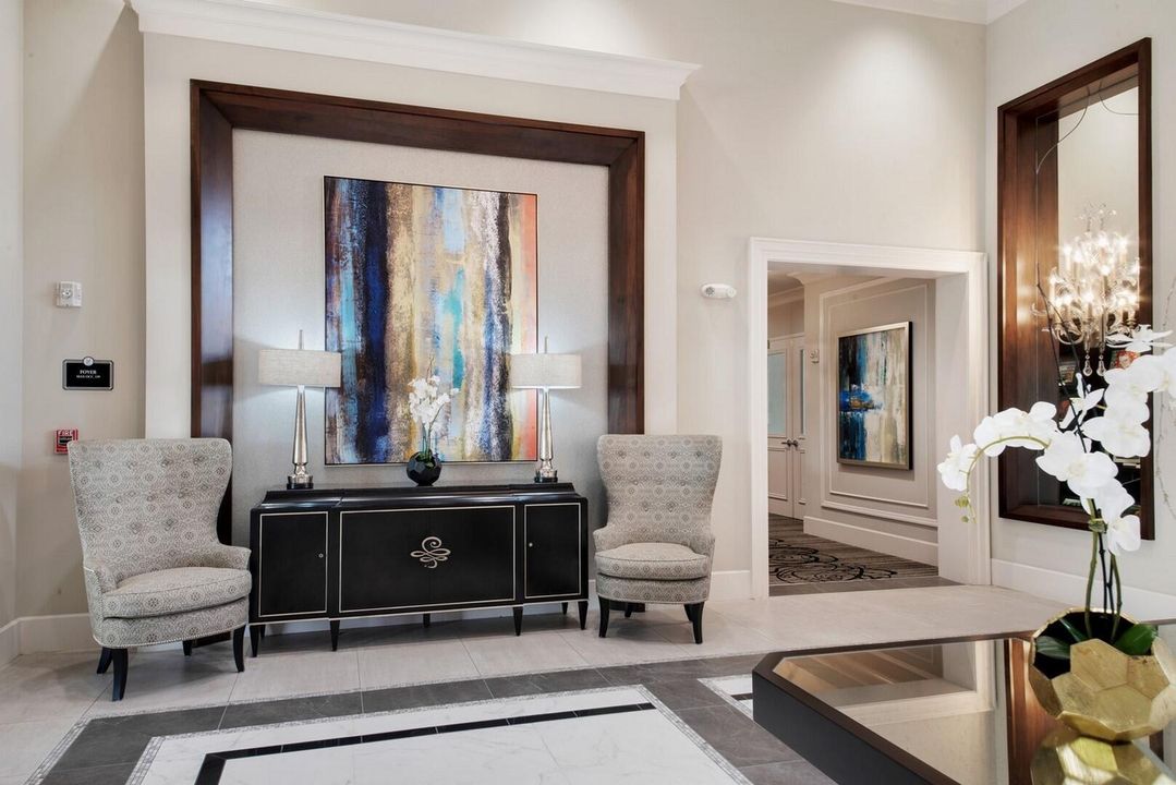 Под контрактом: $1,150,000 (3 спален, 3 ванн, 2770 Квадратных фут)