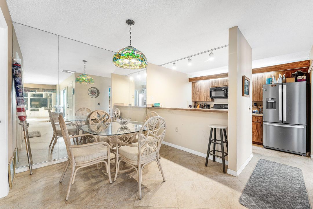 En Venta: $419,000 (2 camas, 2 baños, 1188 Pies cuadrados)