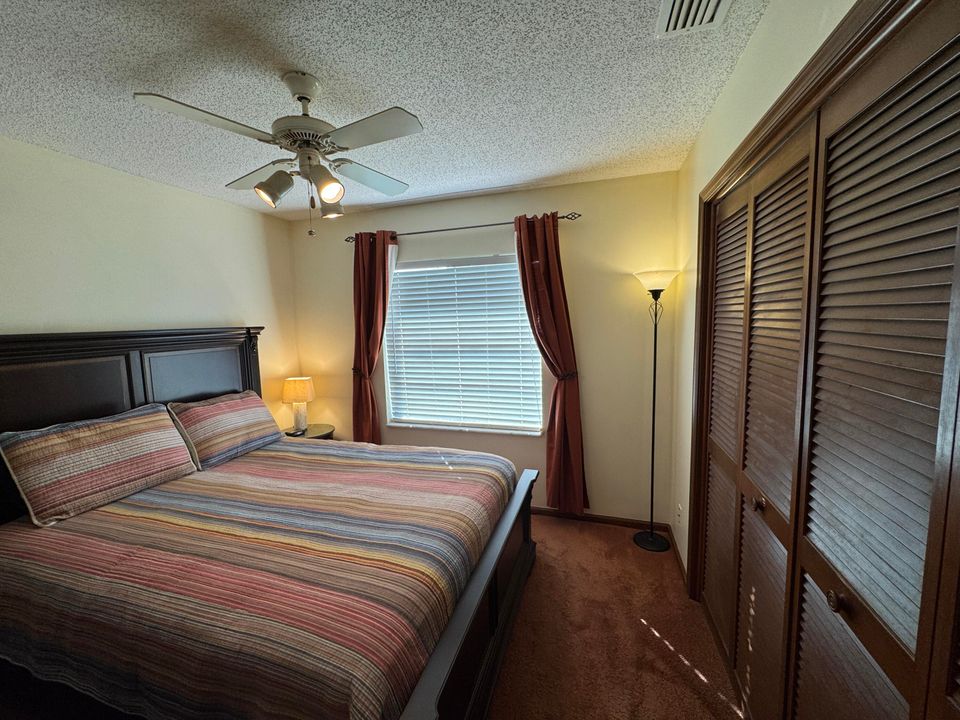 待售: $685,000 (4 贝兹, 2 浴室, 1861 平方英尺)