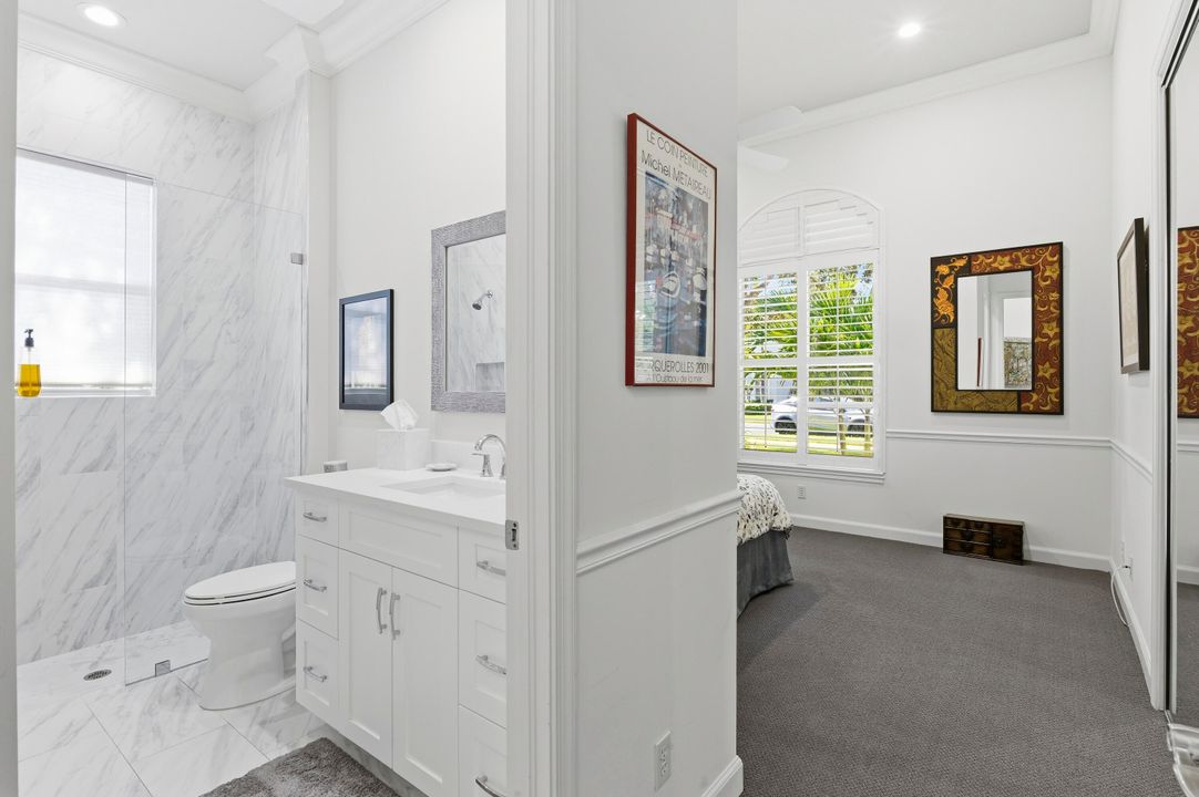 Под контрактом: $1,899,999 (3 спален, 3 ванн, 2947 Квадратных фут)