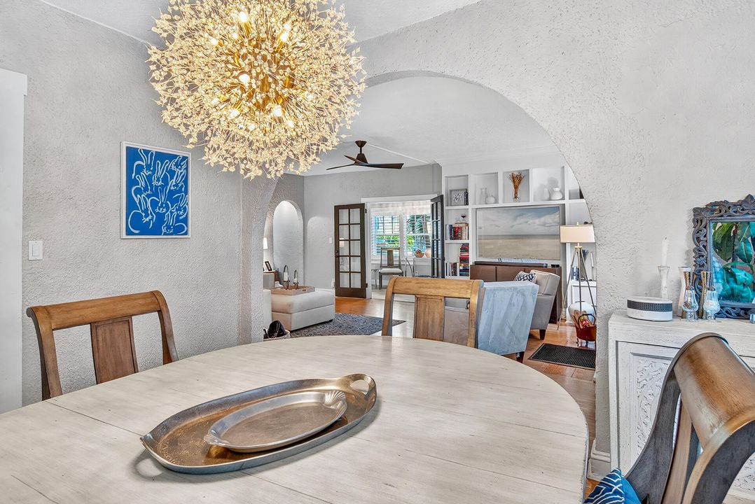 На продажу: $1,895,000 (4 спален, 3 ванн, 2266 Квадратных фут)