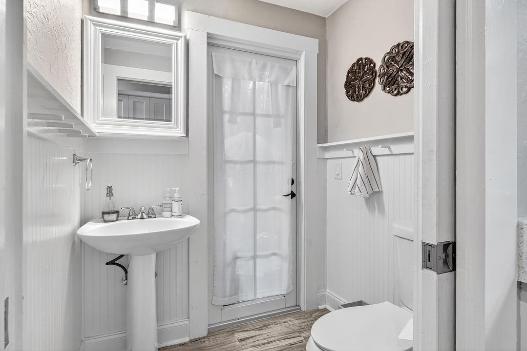 На продажу: $1,895,000 (4 спален, 3 ванн, 2266 Квадратных фут)