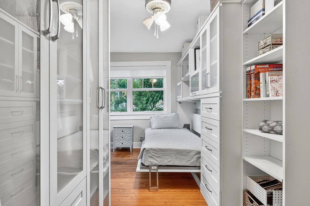 На продажу: $1,895,000 (4 спален, 3 ванн, 2266 Квадратных фут)