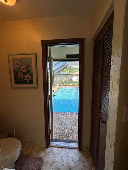 待售: $685,000 (4 贝兹, 2 浴室, 1861 平方英尺)