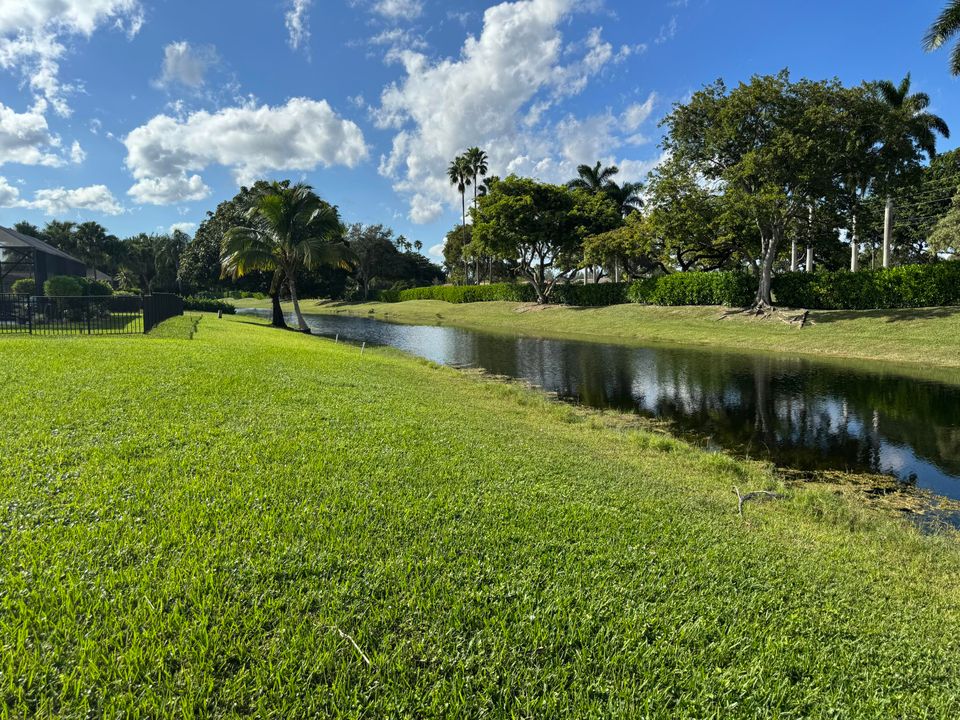 待售: $685,000 (4 贝兹, 2 浴室, 1861 平方英尺)