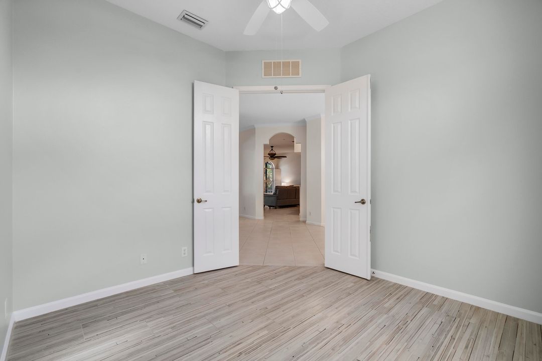 出租: $3,400 (3 贝兹, 2 浴室, 2047 平方英尺)