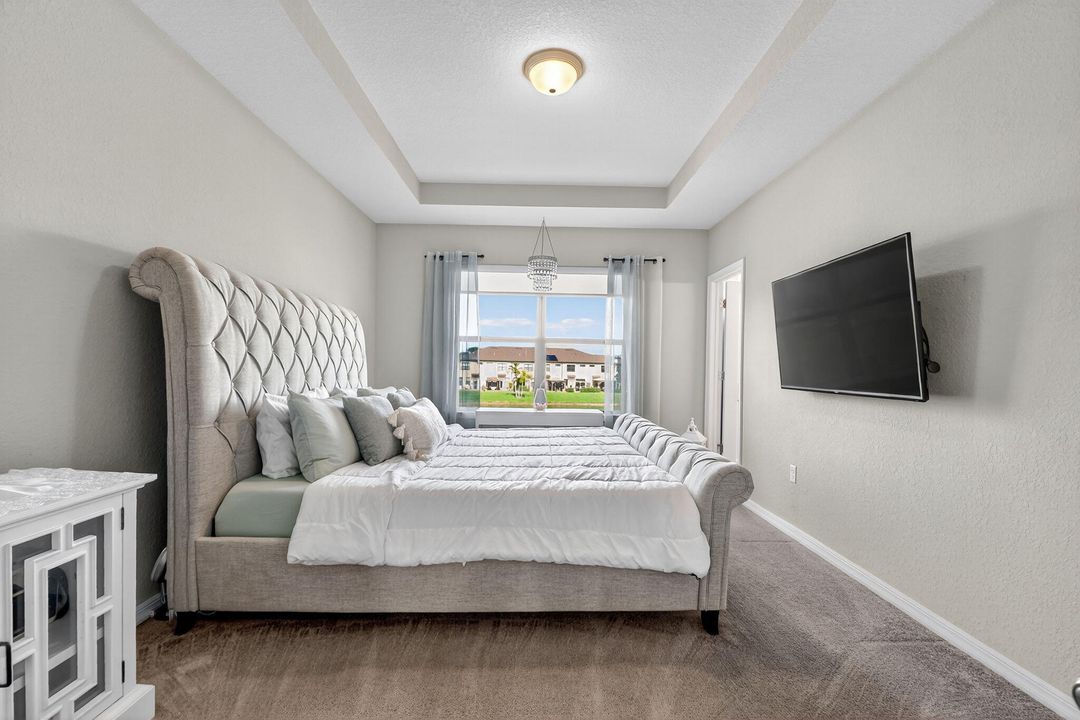 En Venta: $384,900 (3 camas, 2 baños, 1612 Pies cuadrados)