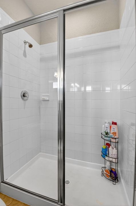 En Venta: $384,900 (3 camas, 2 baños, 1612 Pies cuadrados)