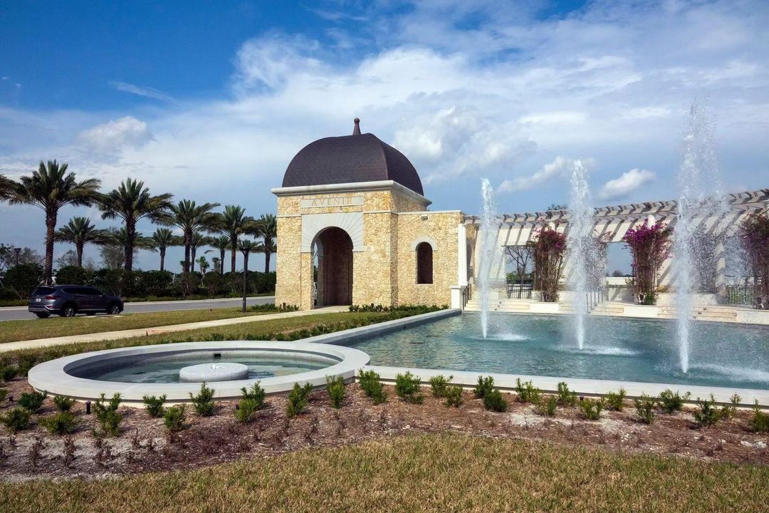 For Rent: $5,000 (5 beds, 3 baths, 3165 Square Feet)