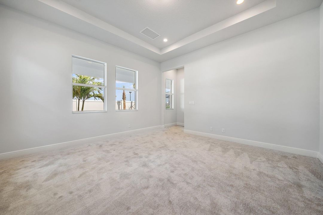 For Rent: $5,000 (5 beds, 3 baths, 3165 Square Feet)