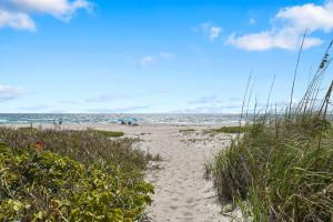 For Rent: $1,995 (1 beds, 1 baths, 620 Square Feet)