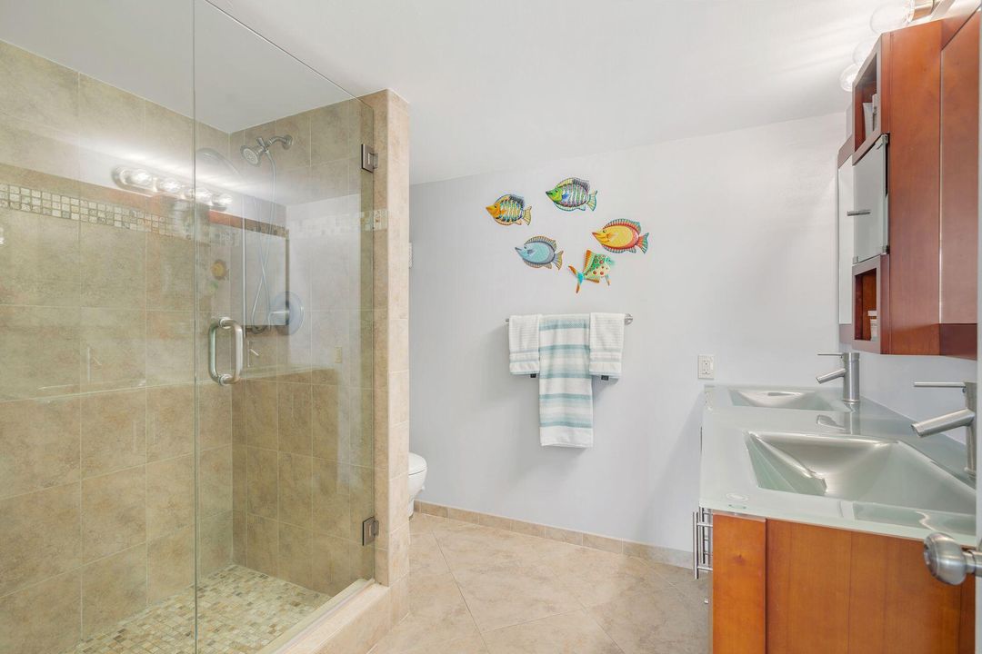 For Rent: $12,500 (3 beds, 3 baths, 1781 Square Feet)