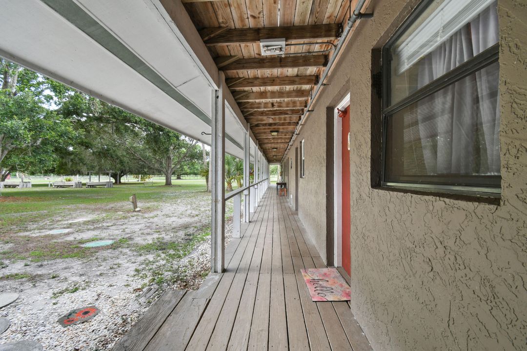 На продажу: $2,895,000 (23 спален, 20 ванн, 13293 Квадратных фут)