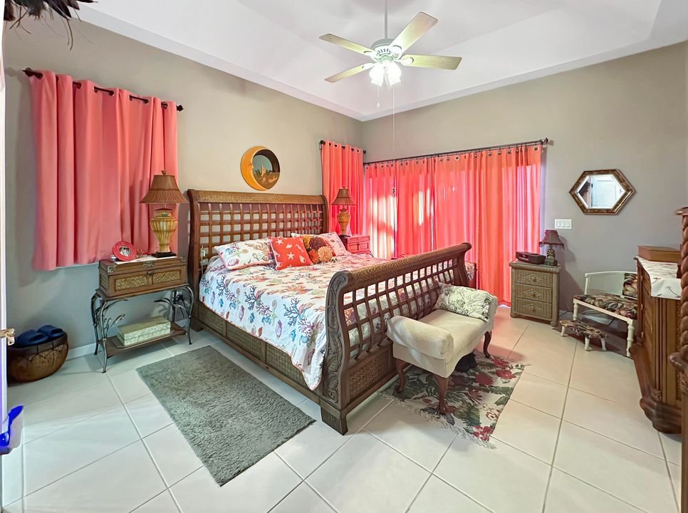 For Sale: $569,000 (3 beds, 2 baths, 2768 Square Feet)