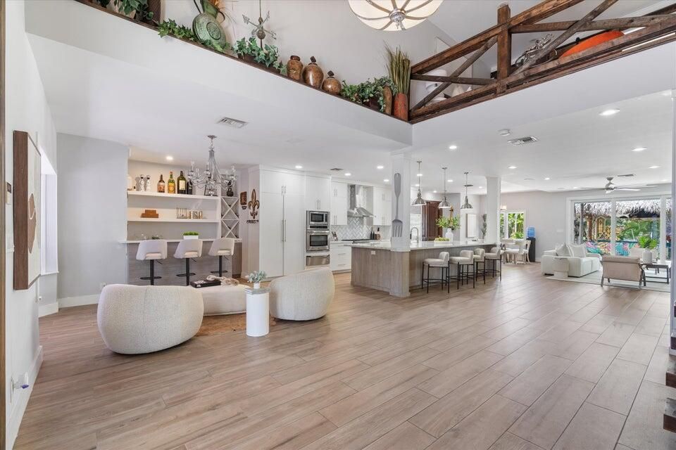 На продажу: $4,995,000 (4 спален, 3 ванн, 4081 Квадратных фут)