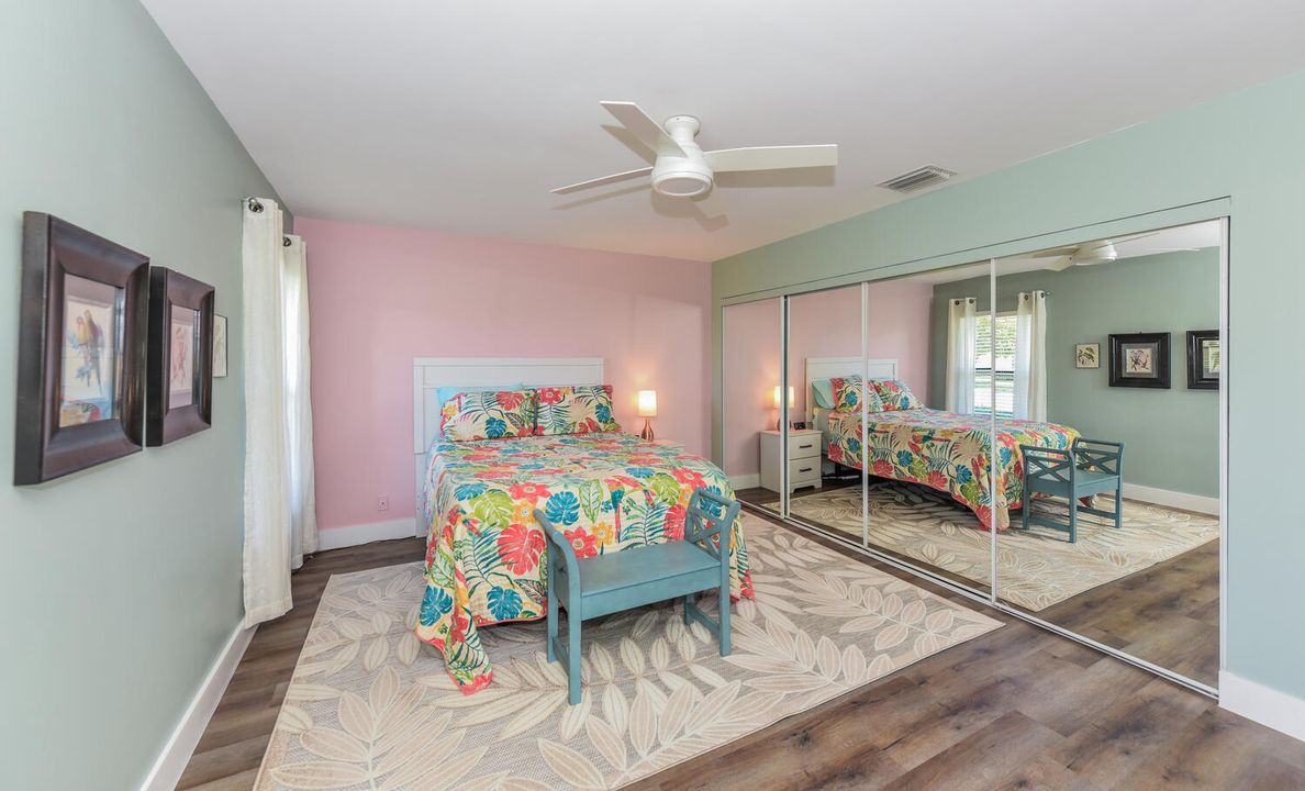 For Sale: $242,000 (2 beds, 2 baths, 1411 Square Feet)