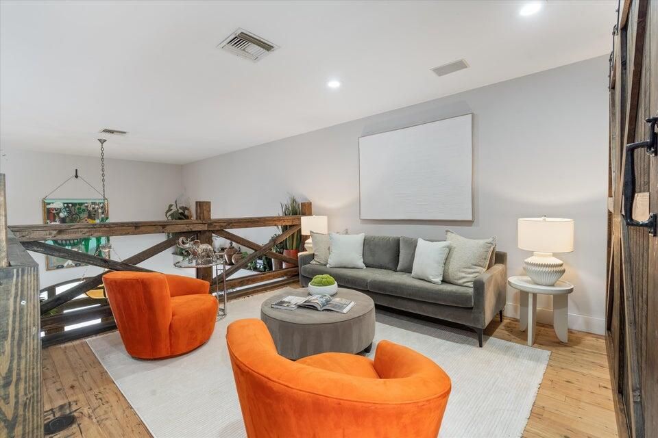 На продажу: $4,995,000 (4 спален, 3 ванн, 4081 Квадратных фут)