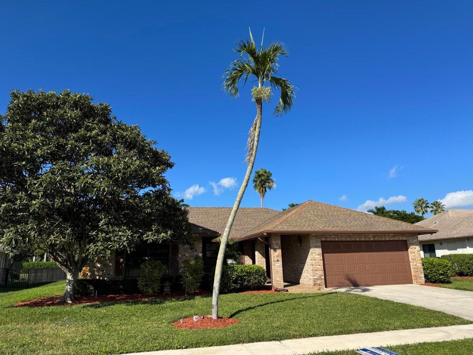 待售: $685,000 (4 贝兹, 2 浴室, 1861 平方英尺)