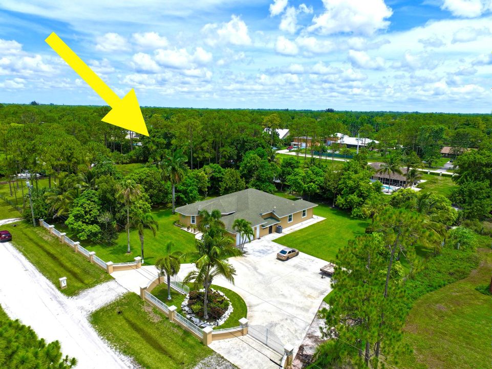 For Sale: $759,000 (4 beds, 3 baths, 2726 Square Feet)