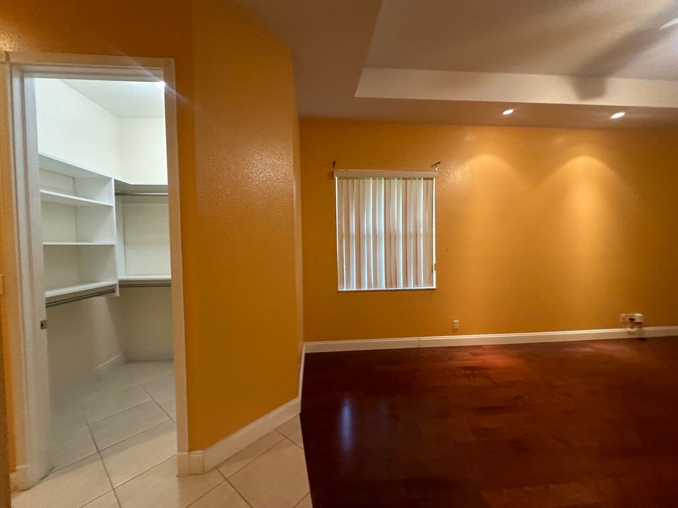 For Sale: $759,000 (4 beds, 3 baths, 2726 Square Feet)