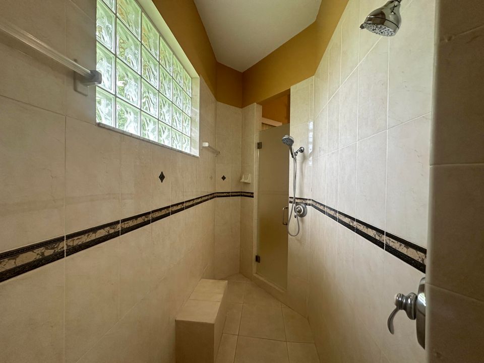 For Sale: $759,000 (4 beds, 3 baths, 2726 Square Feet)