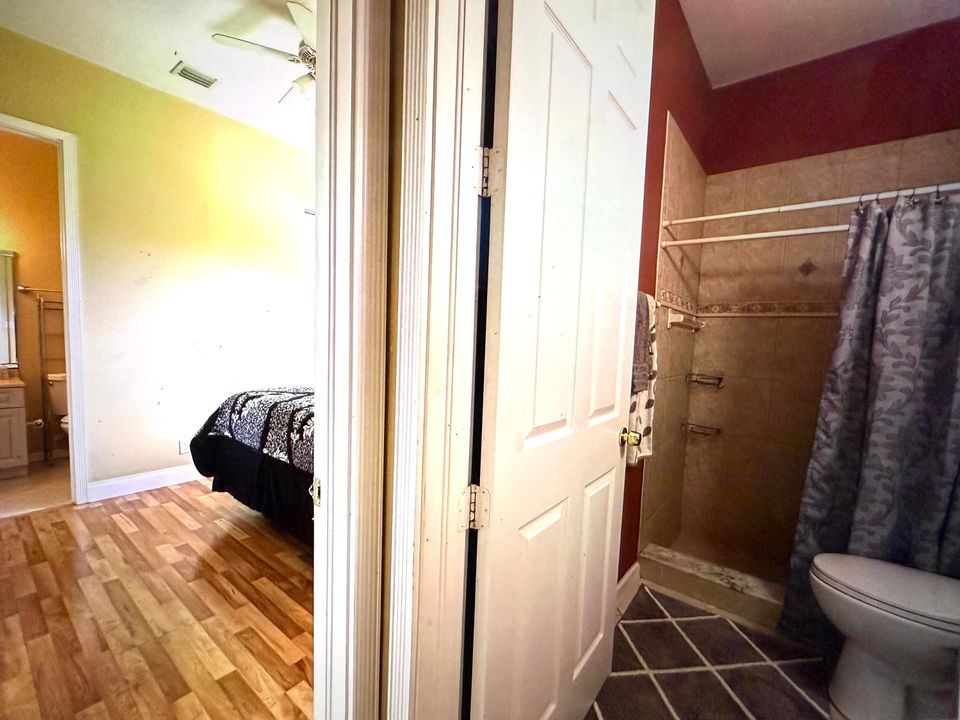 For Sale: $759,000 (4 beds, 3 baths, 2726 Square Feet)