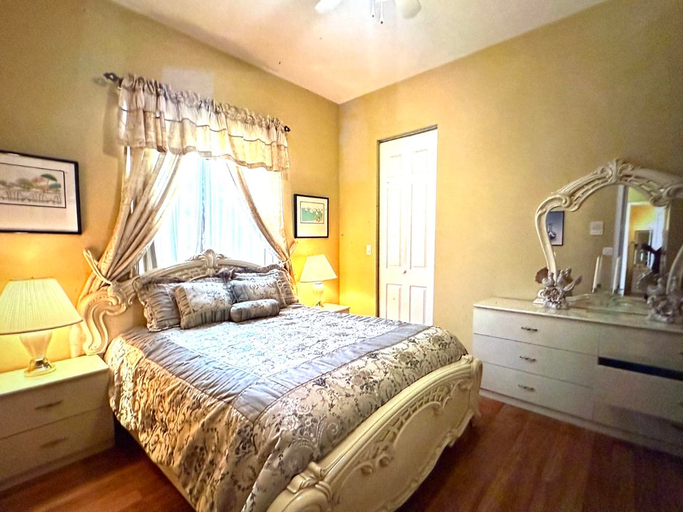 For Sale: $759,000 (4 beds, 3 baths, 2726 Square Feet)