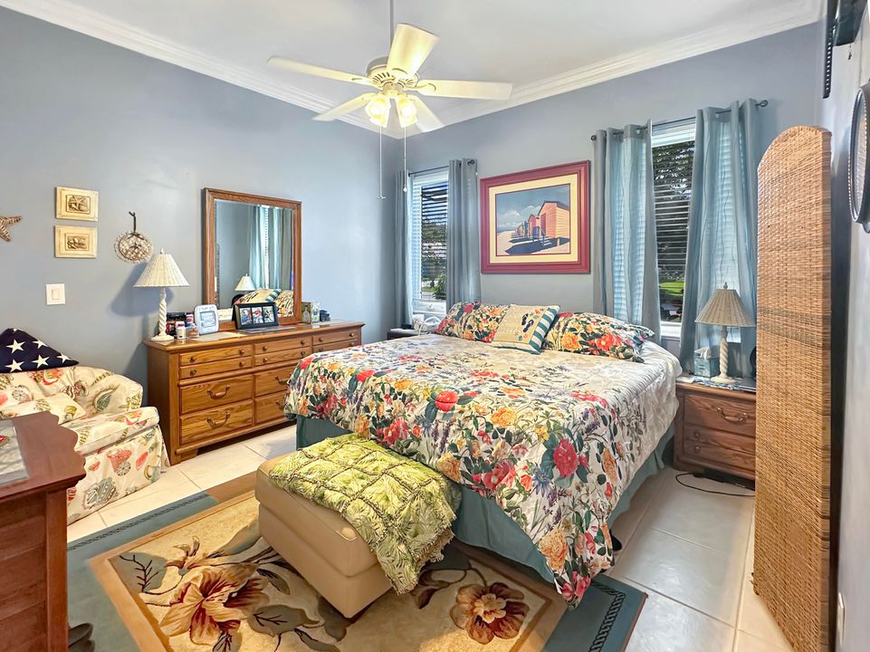 For Sale: $569,000 (3 beds, 2 baths, 2768 Square Feet)