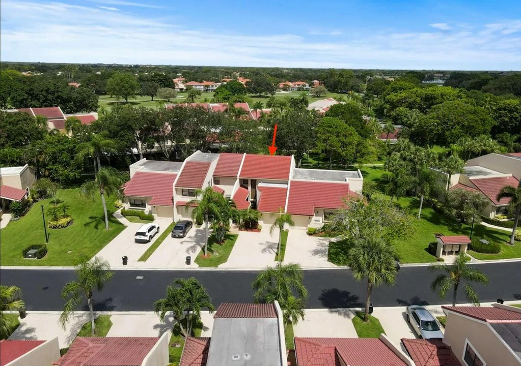 For Sale: $620,000 (2 beds, 2 baths, 1562 Square Feet)