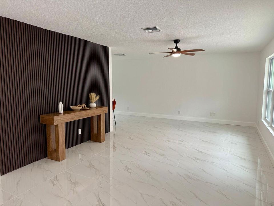 For Rent: $15,000 (3 beds, 2 baths, 1568 Square Feet)