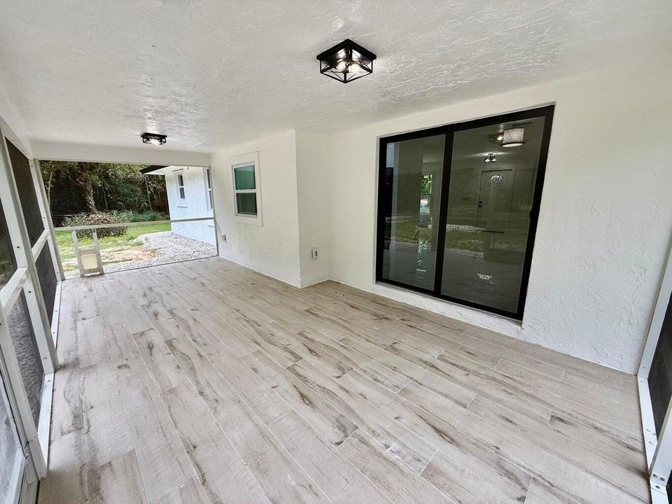 For Rent: $15,000 (3 beds, 2 baths, 1568 Square Feet)