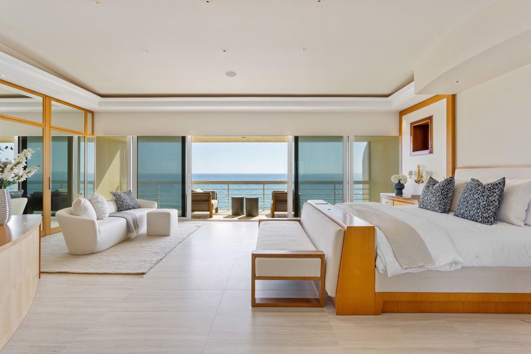 待售: $24,950,000 (5 贝兹, 5 浴室, 4455 平方英尺)