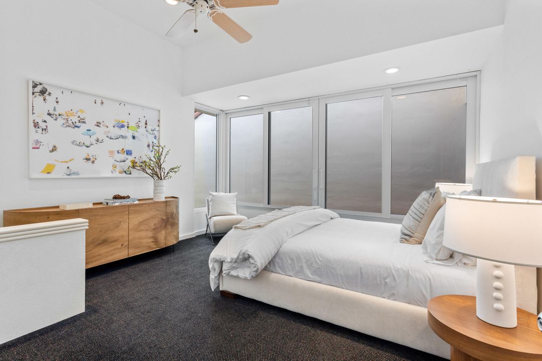 待售: $24,950,000 (5 贝兹, 5 浴室, 4455 平方英尺)