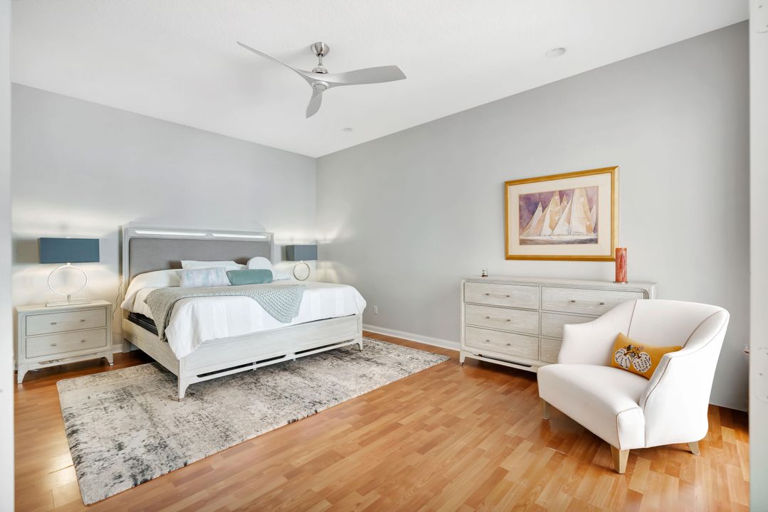 Под контрактом: $915,000 (3 спален, 2 ванн, 1741 Квадратных фут)