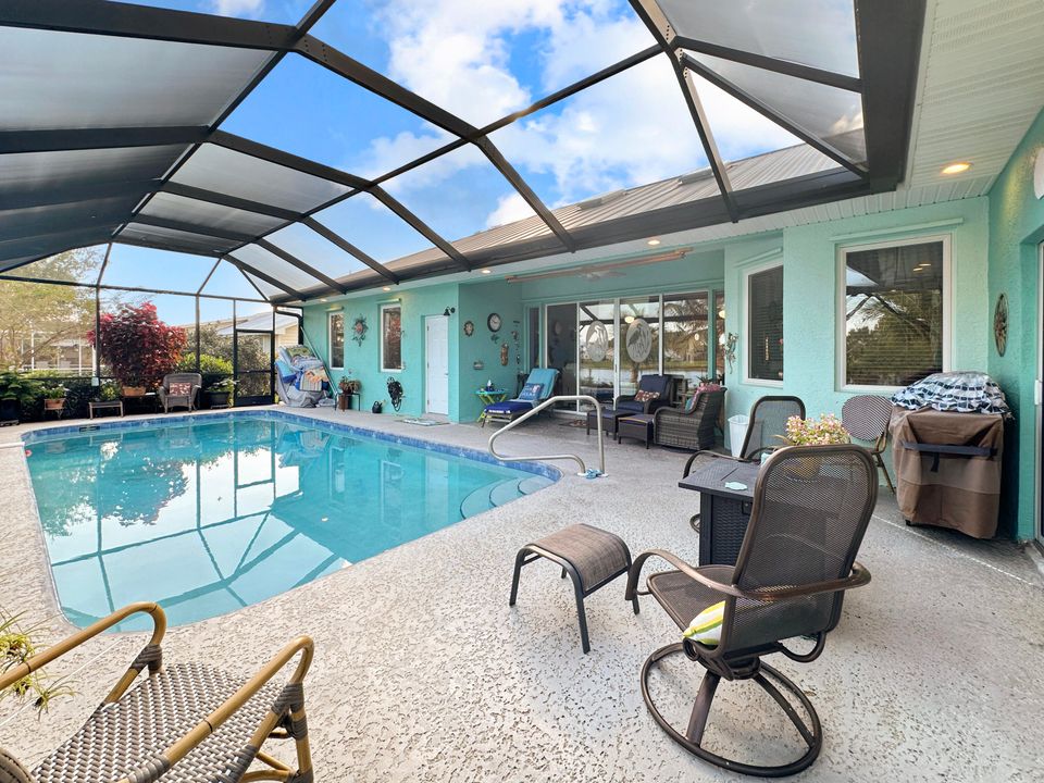 For Sale: $569,000 (3 beds, 2 baths, 2768 Square Feet)