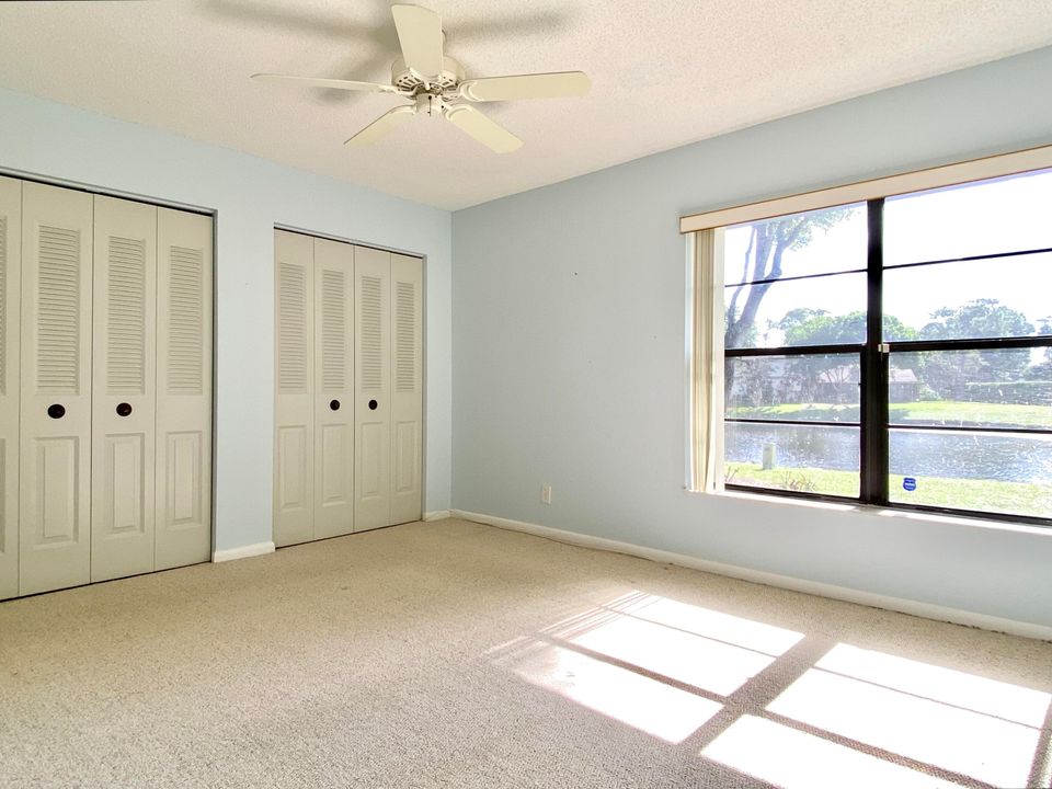 Под контрактом: $115,000 (1 спален, 1 ванн, 854 Квадратных фут)