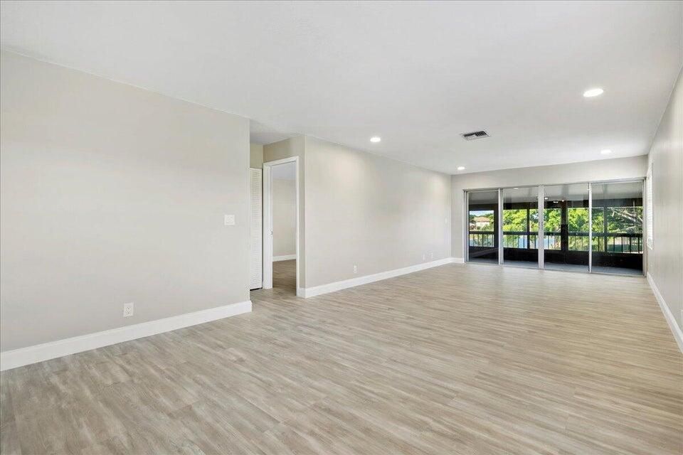 En Venta: $310,000 (2 camas, 2 baños, 1205 Pies cuadrados)