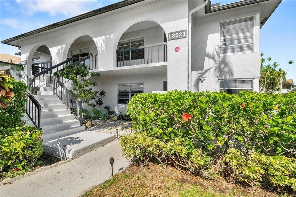 En Venta: $310,000 (2 camas, 2 baños, 1205 Pies cuadrados)