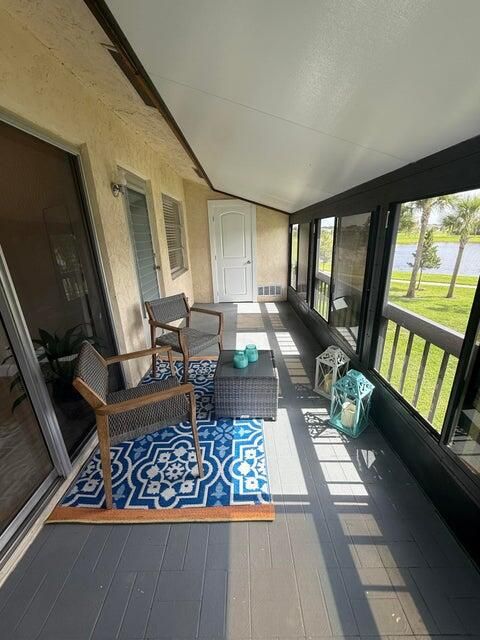 En Venta: $310,000 (2 camas, 2 baños, 1205 Pies cuadrados)