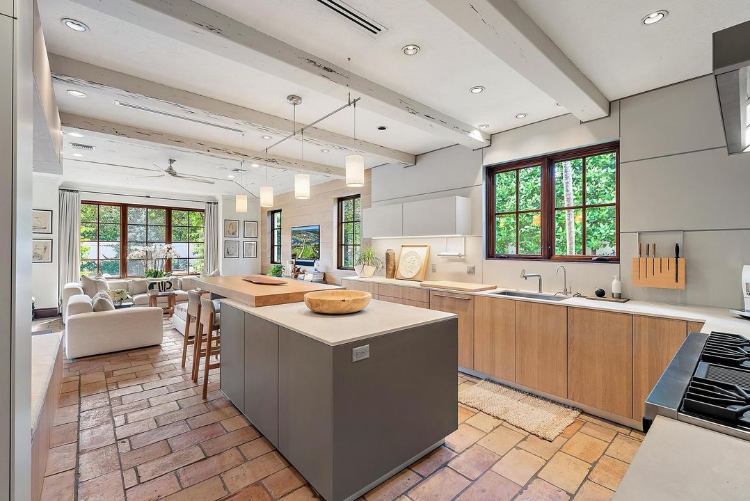 待售: $14,800,000 (4 贝兹, 6 浴室, 4504 平方英尺)