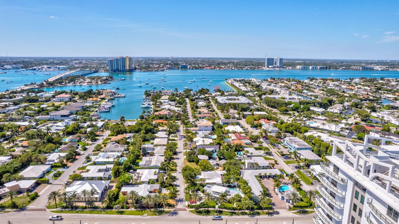 En Venta: $3,290,000 (2 camas, 2 baños, 2302 Pies cuadrados)