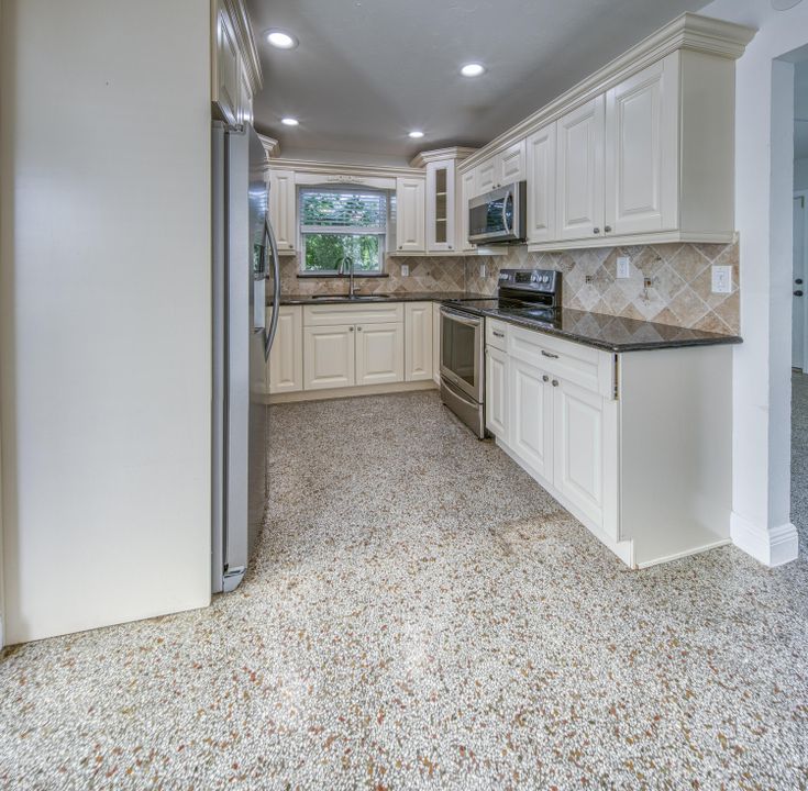 В аренду: $3,000 (2 спален, 1 ванн, 1149 Квадратных фут)