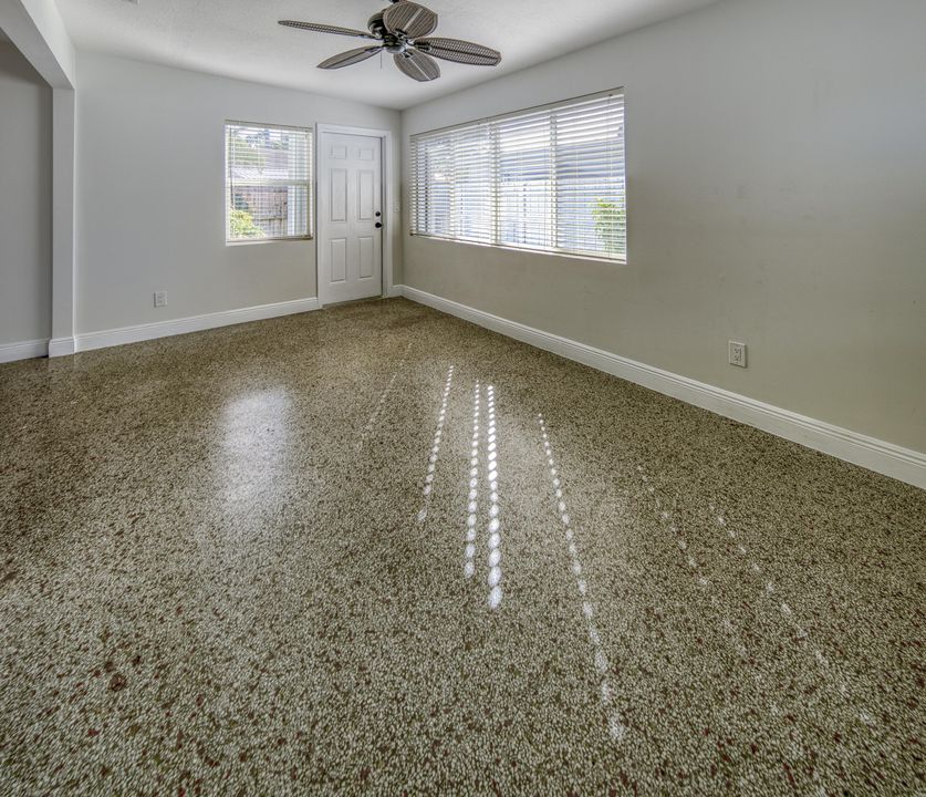 В аренду: $3,000 (2 спален, 1 ванн, 1149 Квадратных фут)