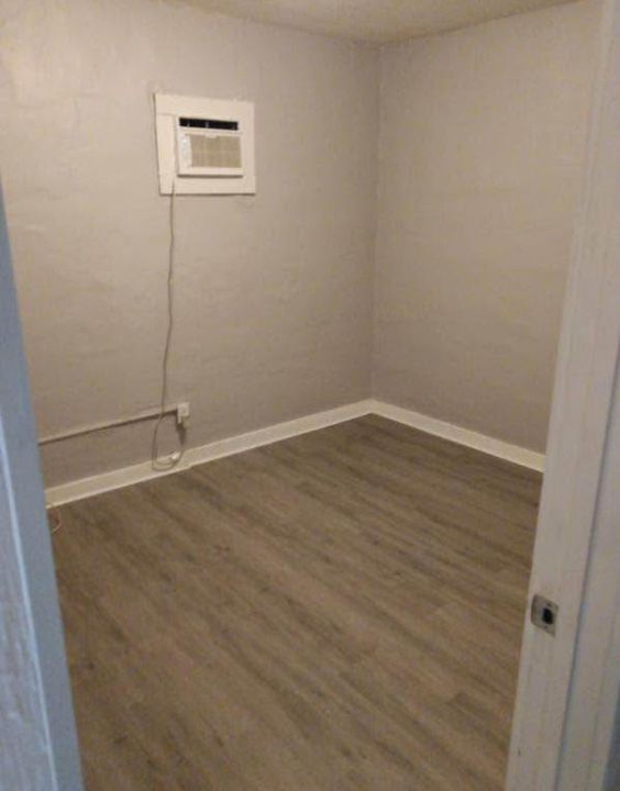 待售: $580,000 (0 贝兹, 0 浴室, 1974 平方英尺)