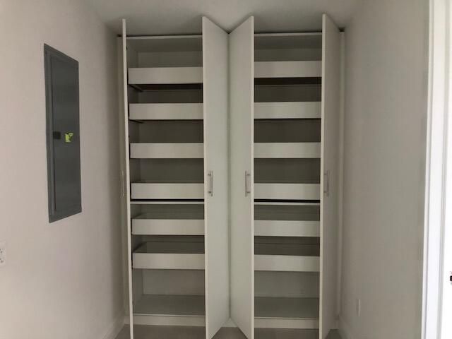 For Rent: $7,700 (3 beds, 3 baths, 3044 Square Feet)