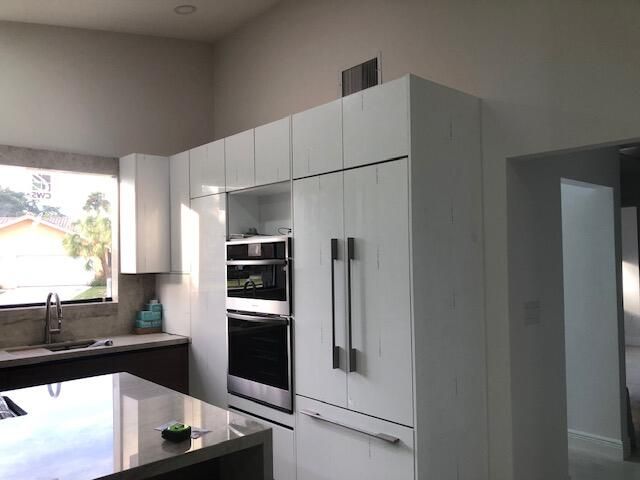 For Rent: $7,700 (3 beds, 3 baths, 3044 Square Feet)