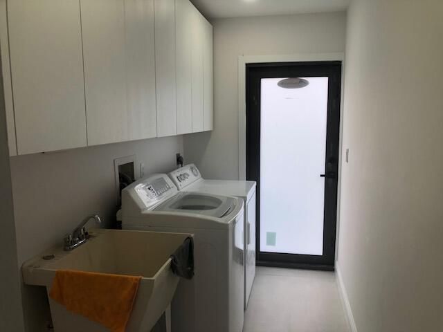 For Rent: $7,700 (3 beds, 3 baths, 3044 Square Feet)