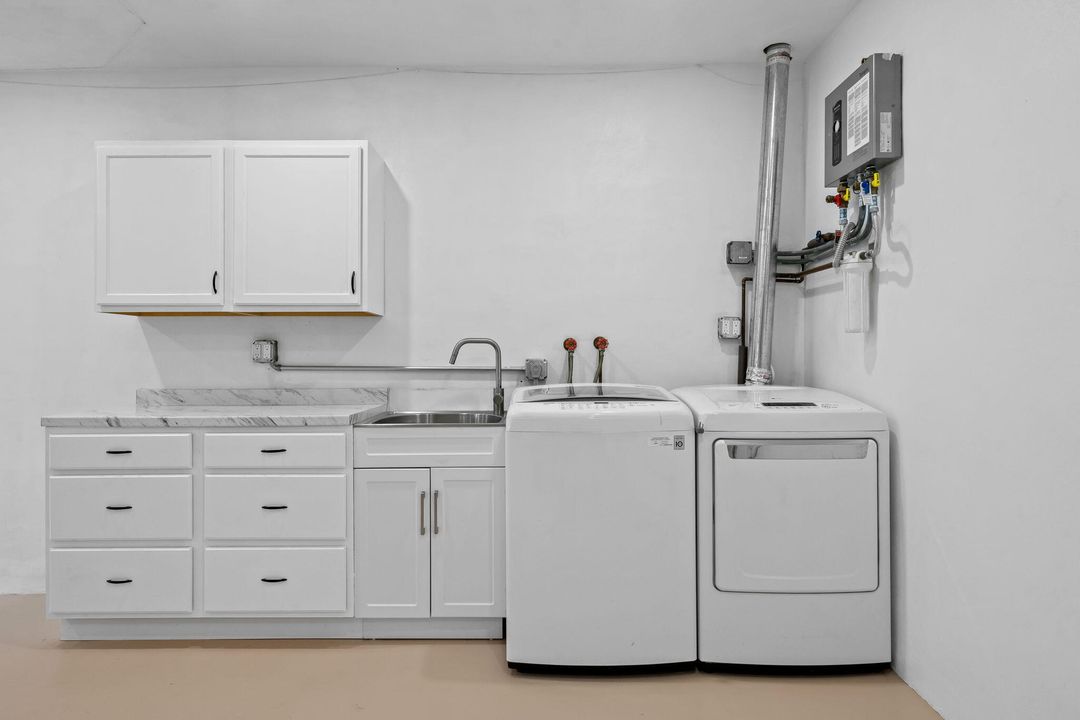 待售: $989,000 (3 贝兹, 2 浴室, 1905 平方英尺)