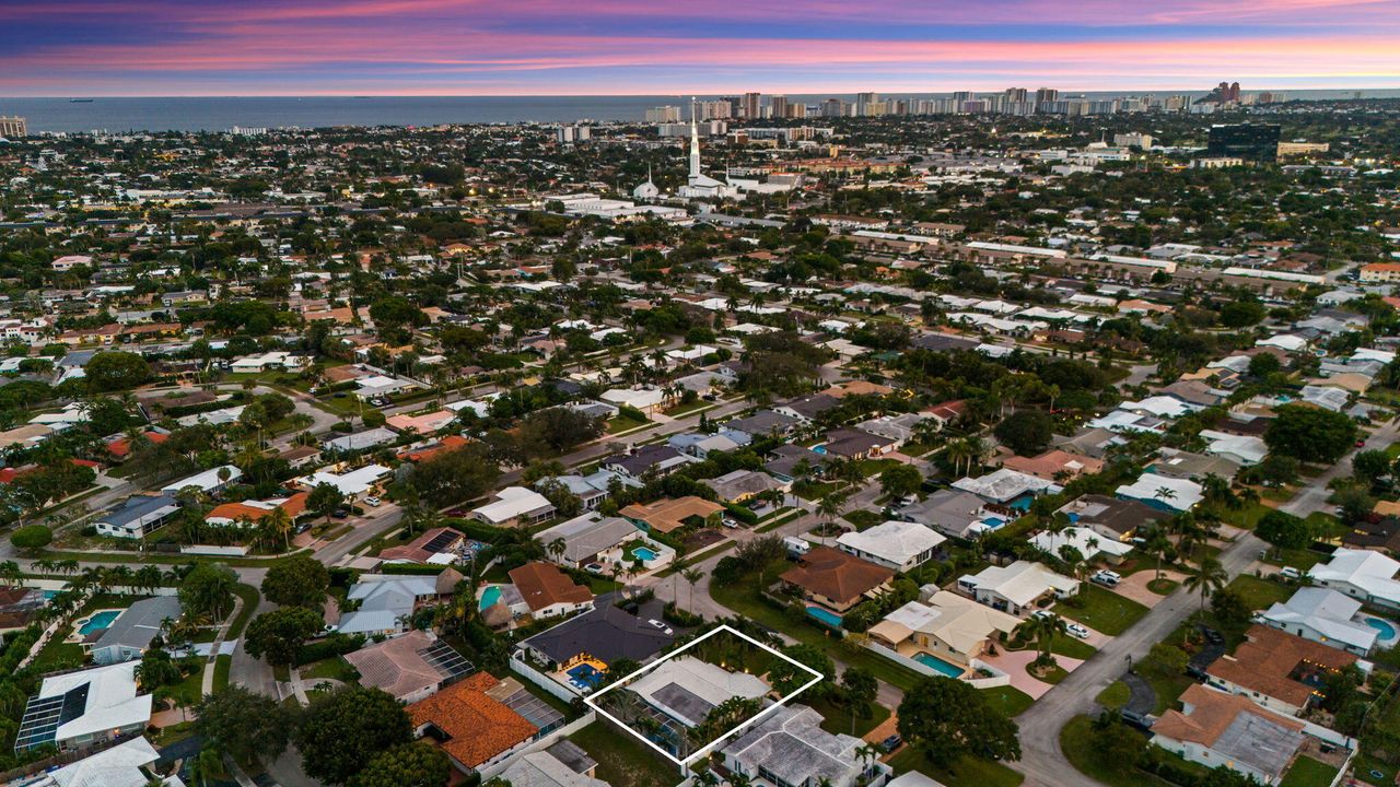 待售: $989,000 (3 贝兹, 2 浴室, 1905 平方英尺)